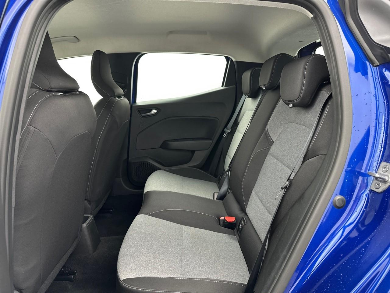 Renault Clio blue dci 100 ch gsr2 evolution — photo 11