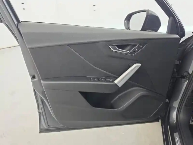 Audi Q2 30 tdi 116 bvm6 — photo 292