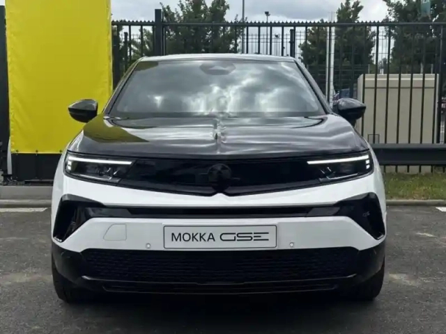 Opel Mokka electric 280ch gse — photo 2