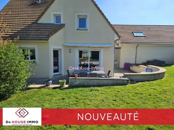 LISIEUX - Maison contemporaine de 150 m² dont 30 m² de bureau indépendant, double garage et terrain 