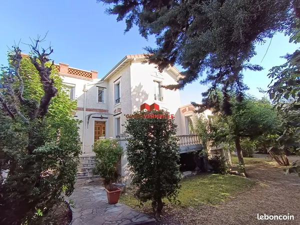 Maison 6 pièces 165 m²
