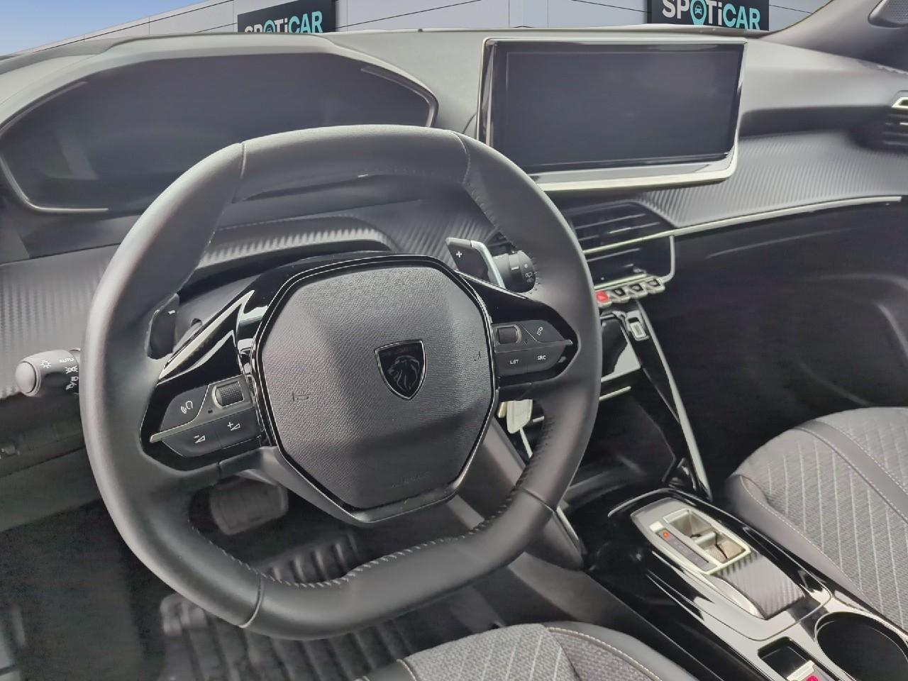 Peugeot 2008 hybrid 145 ch e-dcs6 allure — photo 14