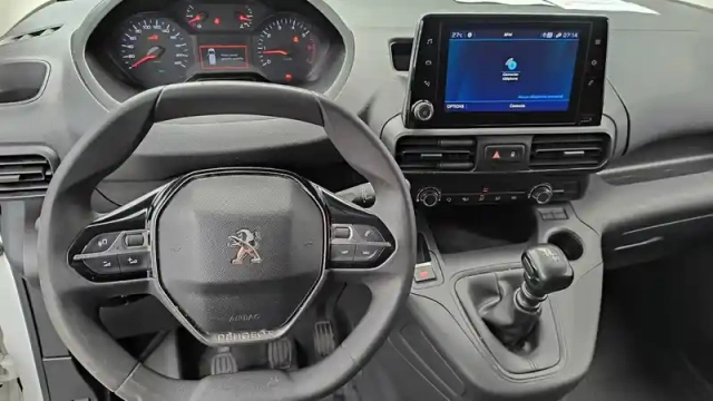 Peugeot Partner fourgon standard 650 kg bluehdi 100 s&amp;s bvm6 — photo 14