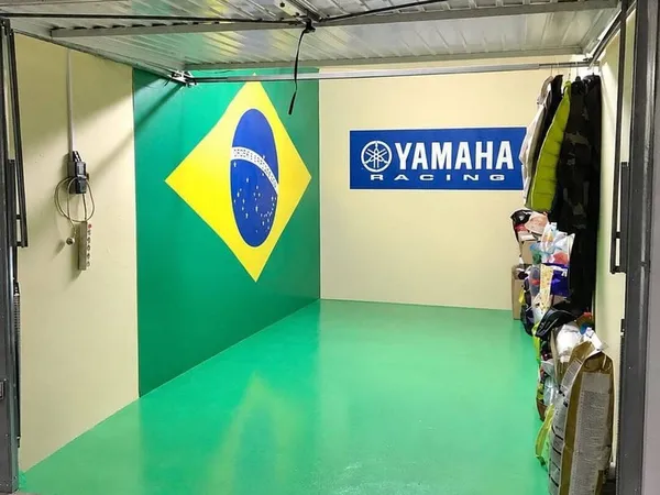 Parking 14 m²