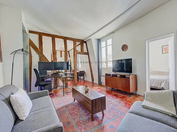 Paris 2éme - 2 pièces - 49 m2