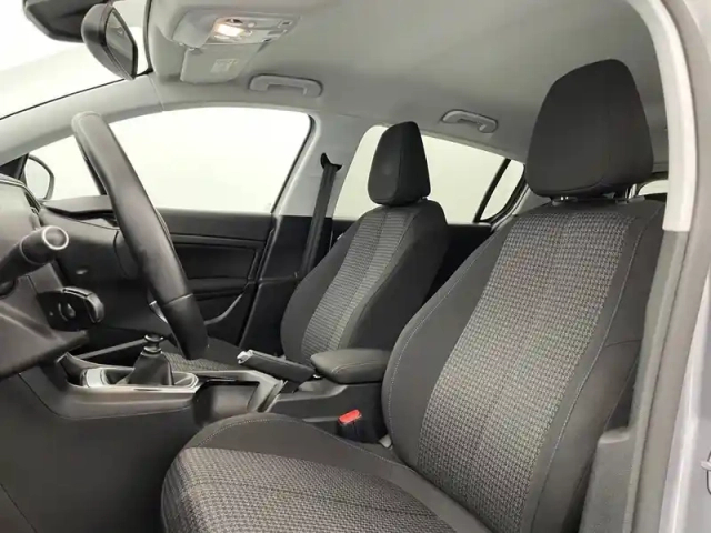 Peugeot 308 puretech 110ch s&amp;s bvm6 — photo 45
