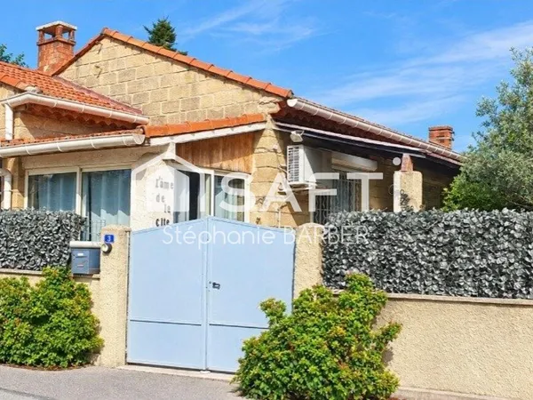 Maison plain-pied - 2 chambres - jardin - garage