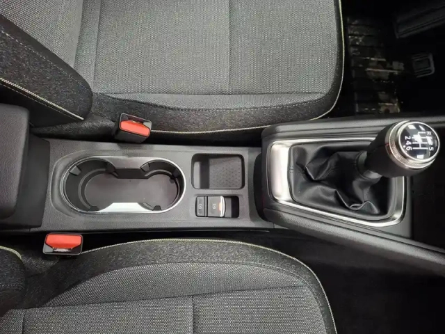 Renault Captur tce 90 ch — photo 83
