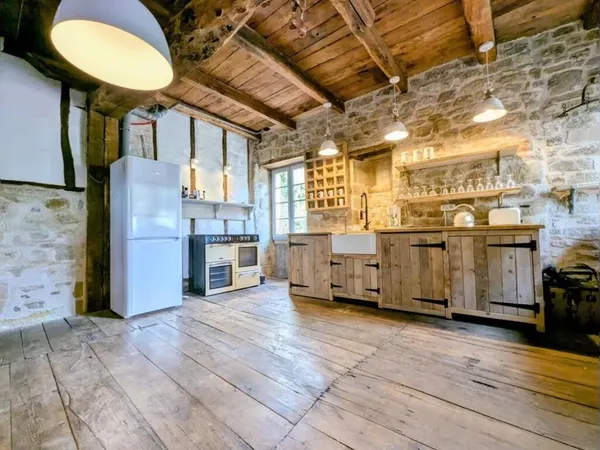 Jolie Maison De Village A 10 Mn Des Commerces