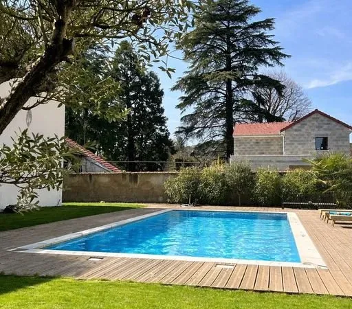 Villa 7 pièces 170 m²