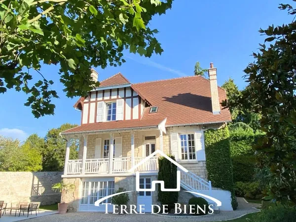 Maison 6 pièces 177 m²