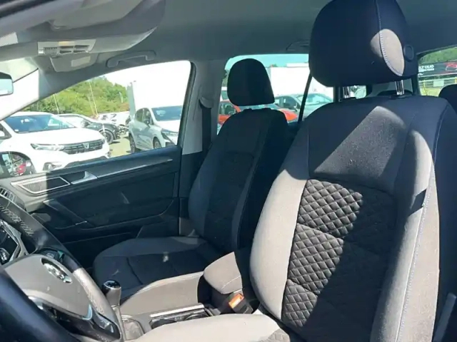 Volkswagen Golf Sportsvan 1.0 tsi 115 bvm6 — photo 4