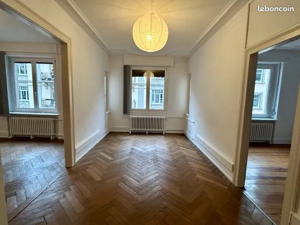Appartement 4 pièces - QUARTIER DES CONTADES À STRASBOURG