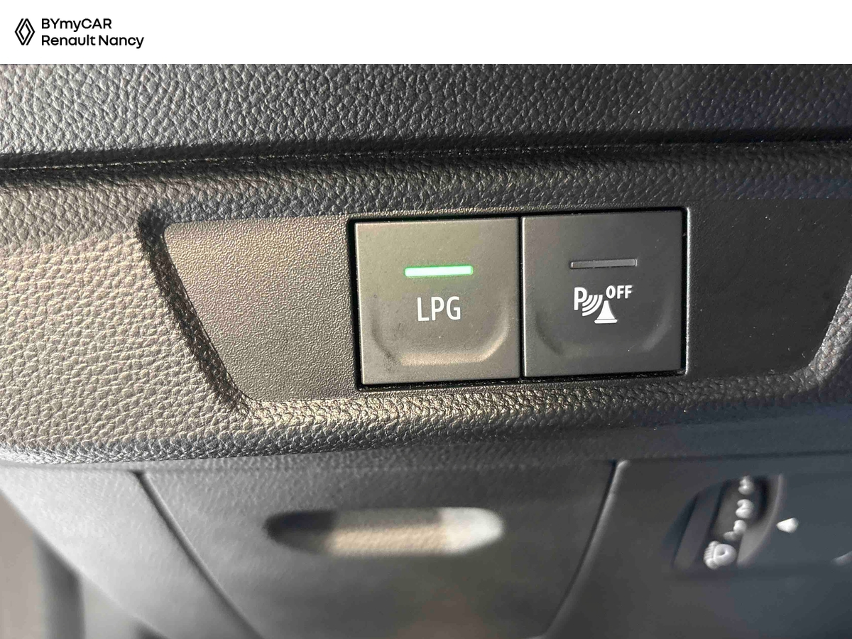 Dacia Jogger ECO-G 100 7 places — photo 22