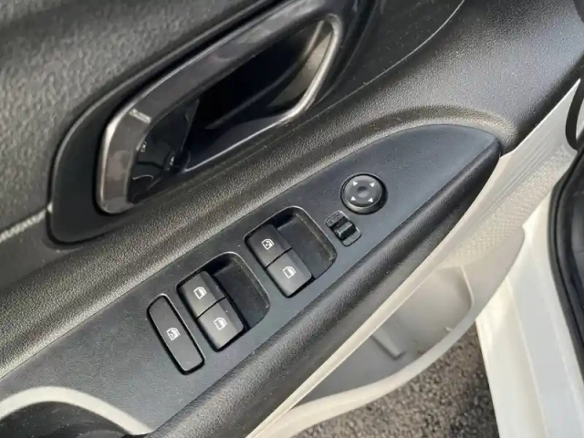 Hyundai I20 1.0 t-gdi 100 hybrid 48v — photo 20