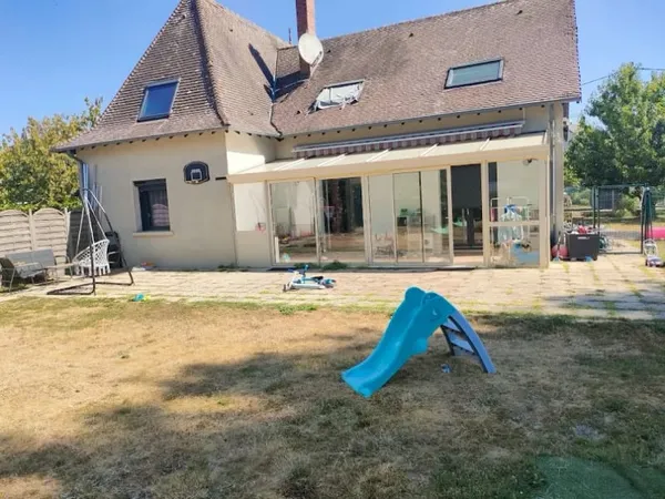 Maison 8 pièces 160 m²