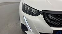 Peugeot 2008 1.5 BlueHDi 110ch S&S Allure — photo 17