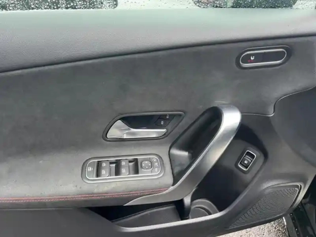 Mercedes Classe A 250 e hybrid eq amg l — photo 32