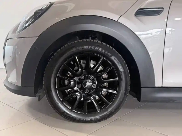 Mini Mini hatch 3 portes cooper 136 ch dkg7 — photo 11