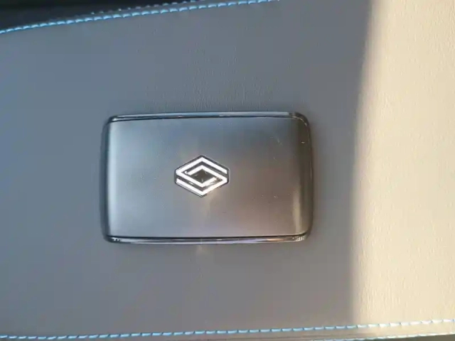 Renault Scenic e-tech électrique 220 ch grande autonomie — photo 8