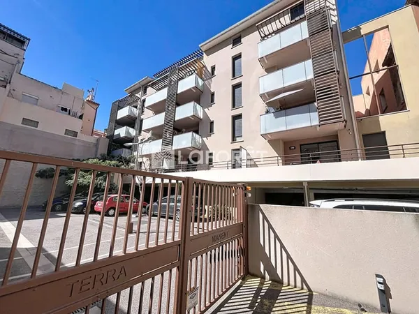 Appartement 3pièces à vendre à Port Vendres de 60 m2 avec terrasse et place de parking