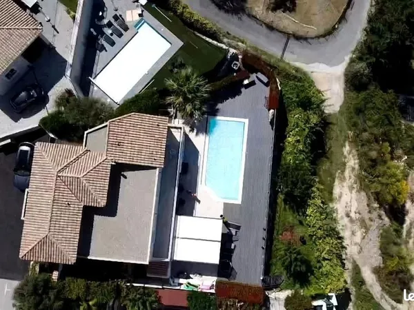 Villa d'exception 180m²~ Nice Pessicart - Piscine INDIVIDUELLE chauffée - Apercu Mer - Ascenseur