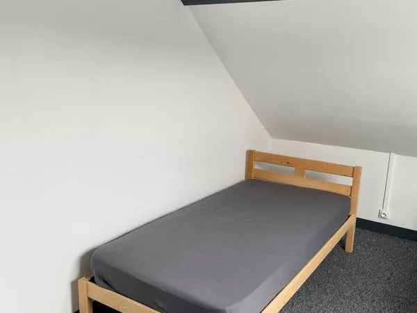 Chambre meublée sur Maubeuge