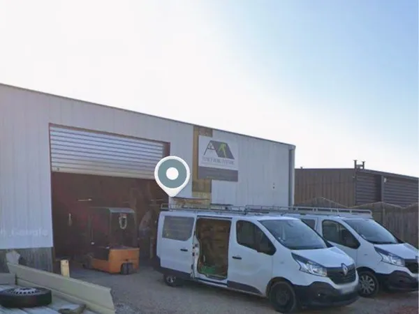 Atelier et dépôt professionnel