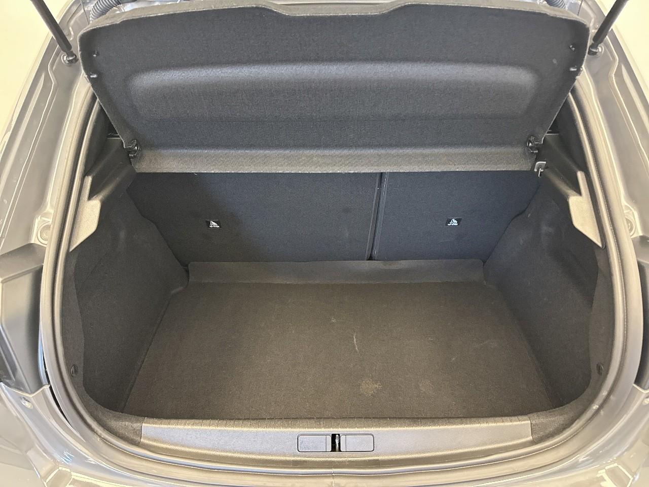 Peugeot 208 hybrid 110 ch e-dcs6 allure — photo 6