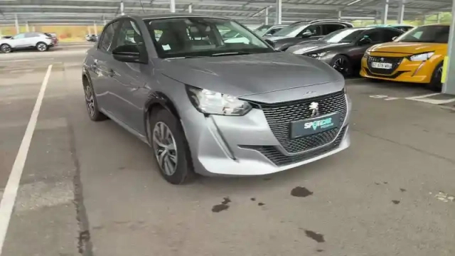 Peugeot 208 electrique 50 kwh 136ch — photo 10