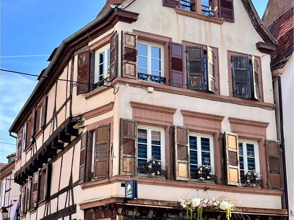 Rare immeuble de centre-ville à vendre