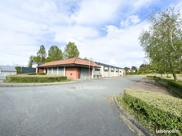 Local commercial 1082 m² Beaurainville