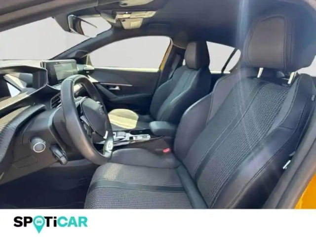 Peugeot 208 e- 136ch gt — photo 12
