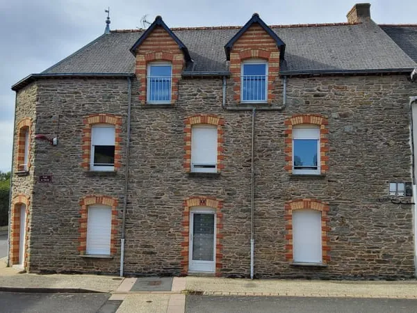 A LOUER - Appartement T2 meublé de 55m2 - Rénové - 2 pièces