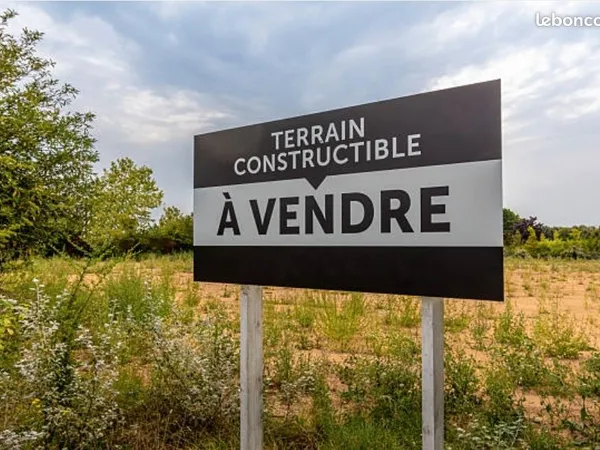 Terrain 1370 m² CUVERVILLE