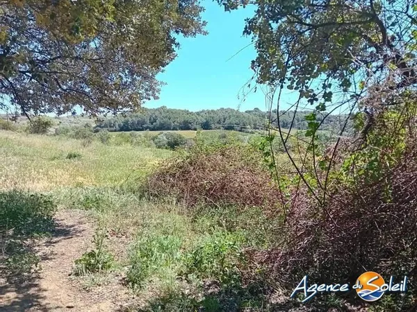 Terrain 16830 m²