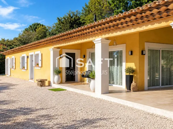 Villa de plain pied au calme et sans vis à vis