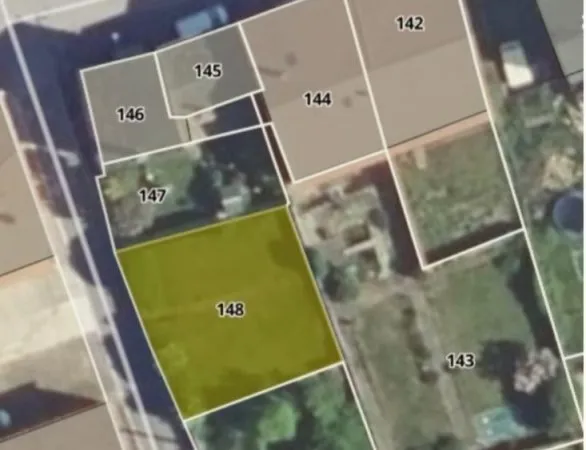 Terrain constructible 300m2