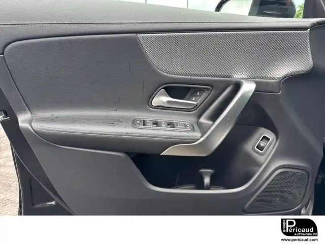 Mercedes Cla coupé 180 — photo 24