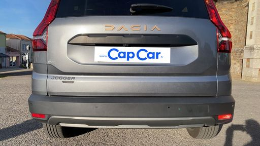 Dacia Jogger 1.6 140 Hybrid EDC - Extreme – 2023 – 44112 km – Hybride essence – Boîte Automatique — photo 35