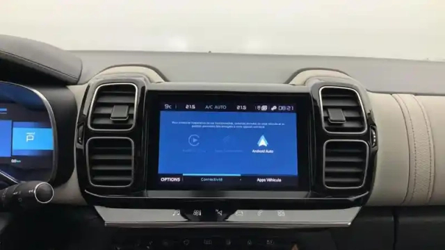 Citroën C5 Aircross hybride rechargeable 225 s&amp;s e-eat8 shine — photo 11
