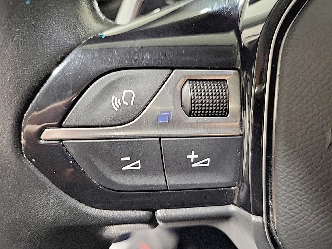 Peugeot 3008 hybrid 225 e-eat8 allure pack — photo 19
