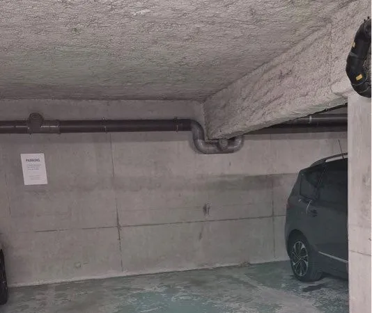 Place de parking en sous-sol à louer - Gare Cergy-le-Haut à 2 min à pied