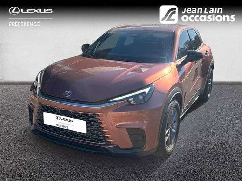 Lexus LBX Lexus LBX — photo 1