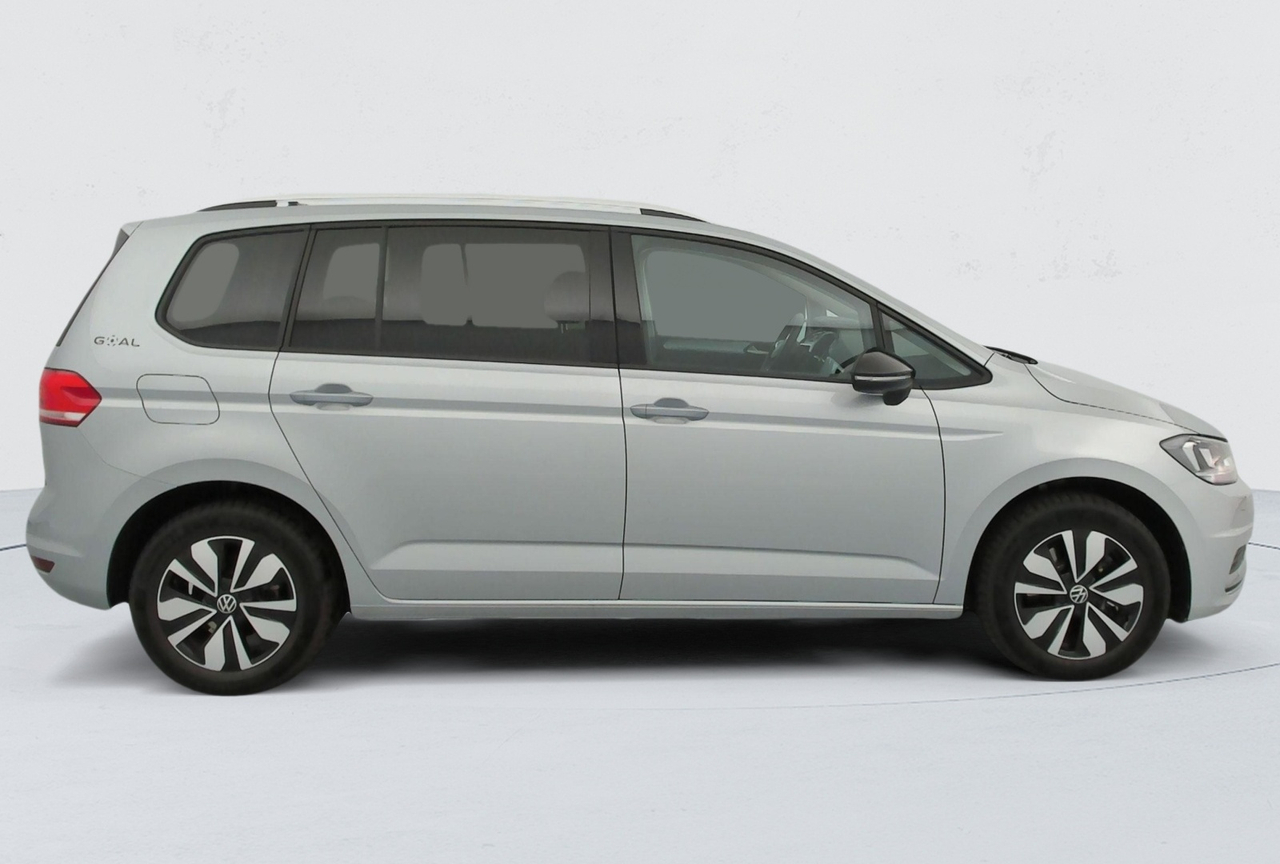 Volkswagen Touran — photo 6