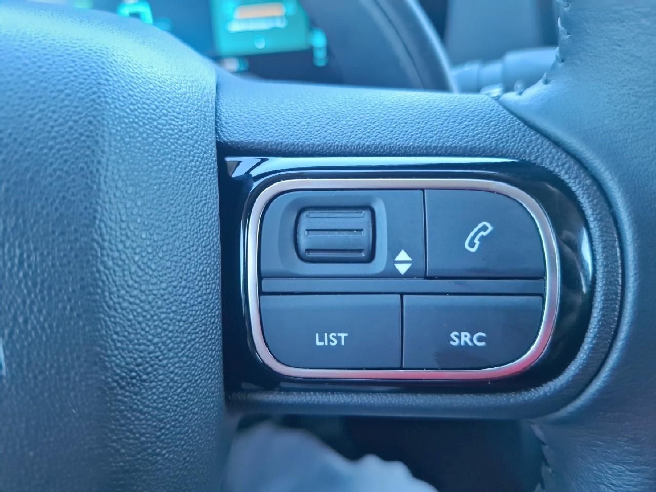 Citroën C5 Aircross hybrid rechargeable 225ch shine pack e-eat8 — photo 15