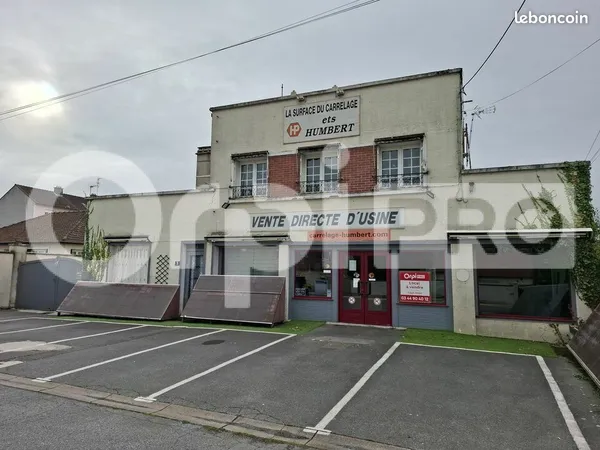 Local commercial 350 m²