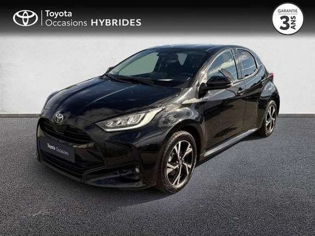 Toyota YARIS Toyota Yaris BV e-CVT IV Design night black