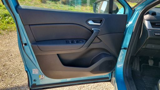 Renault Captur 1.0 TCe 90 - Intens – 2021 – 46770 km – Essence – Boîte Manuelle — photo 27