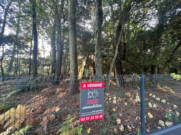 Terrain 500 m²